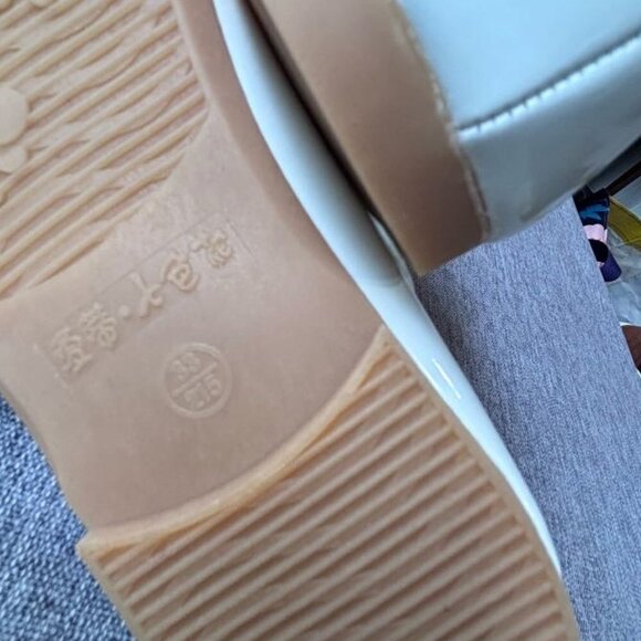 Mary Jane Flats for Girls, White Patent Dress Shoes Kids 1.5 - Picture 5 of 6